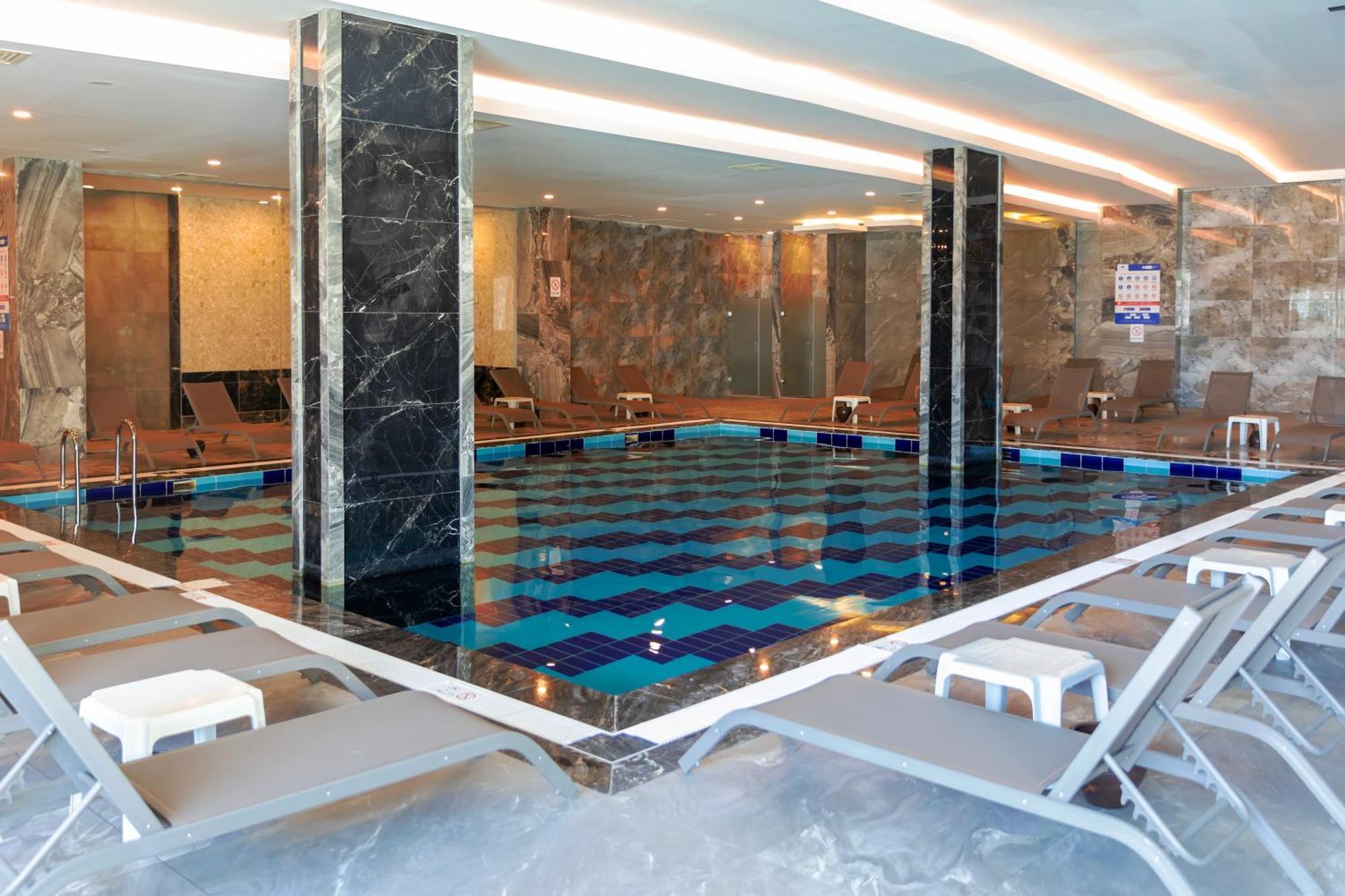Crystal Centro Resort - Ultimate All Inclusive Antalya Eksteriør bilde