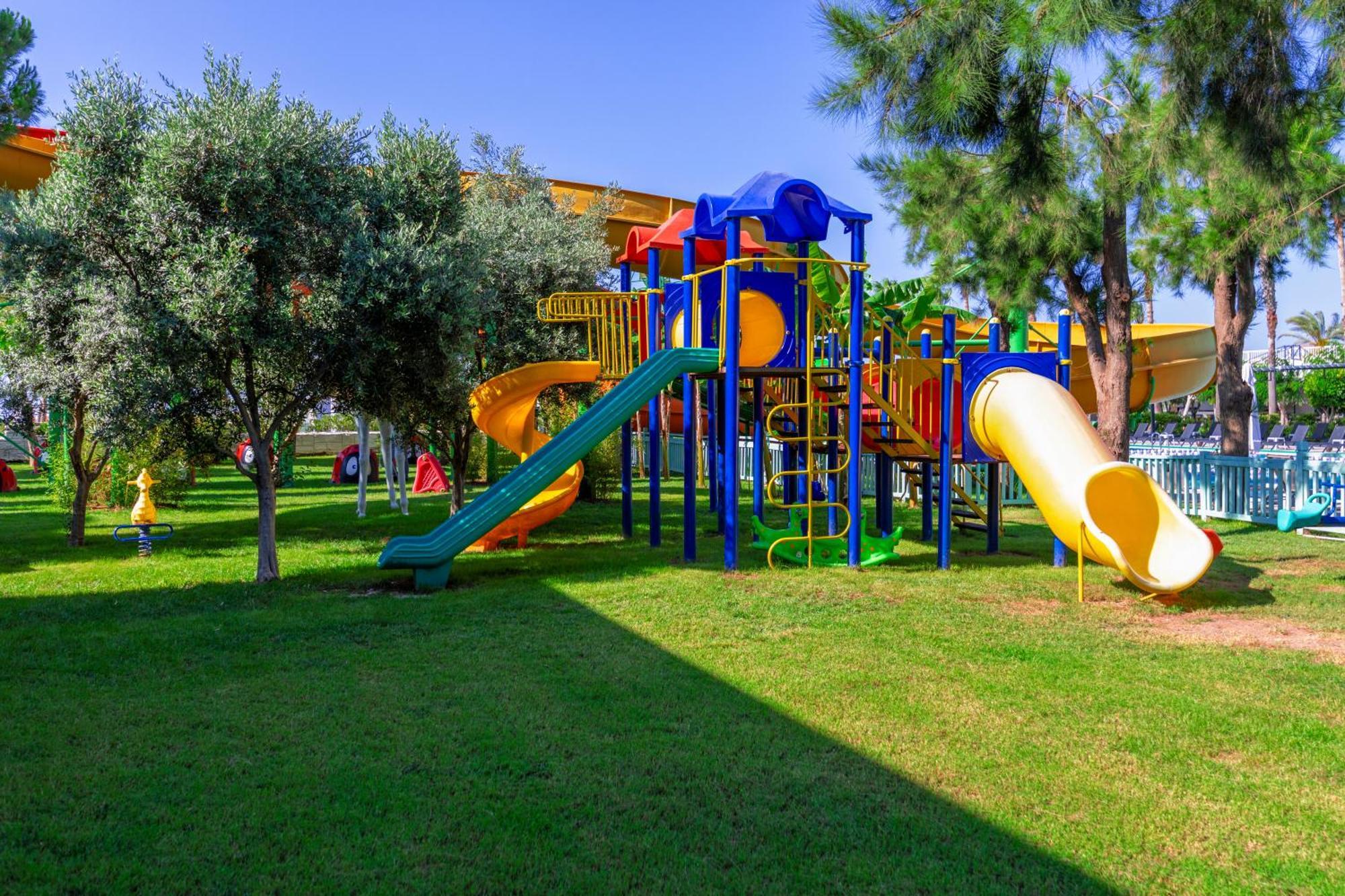 Crystal Centro Resort - Ultimate All Inclusive Antalya Eksteriør bilde